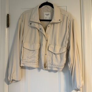 Abercrombie & Fitch A&F Slouchy Bomber Jacket with Pockets | White